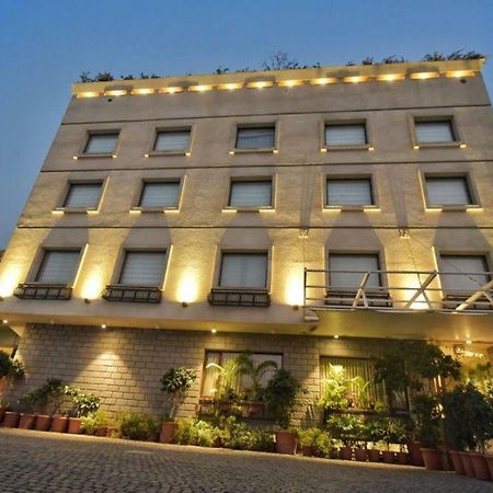 Hotel De Nada-A Luxury Stay Τζαϊπούρ Εξωτερικό φωτογραφία