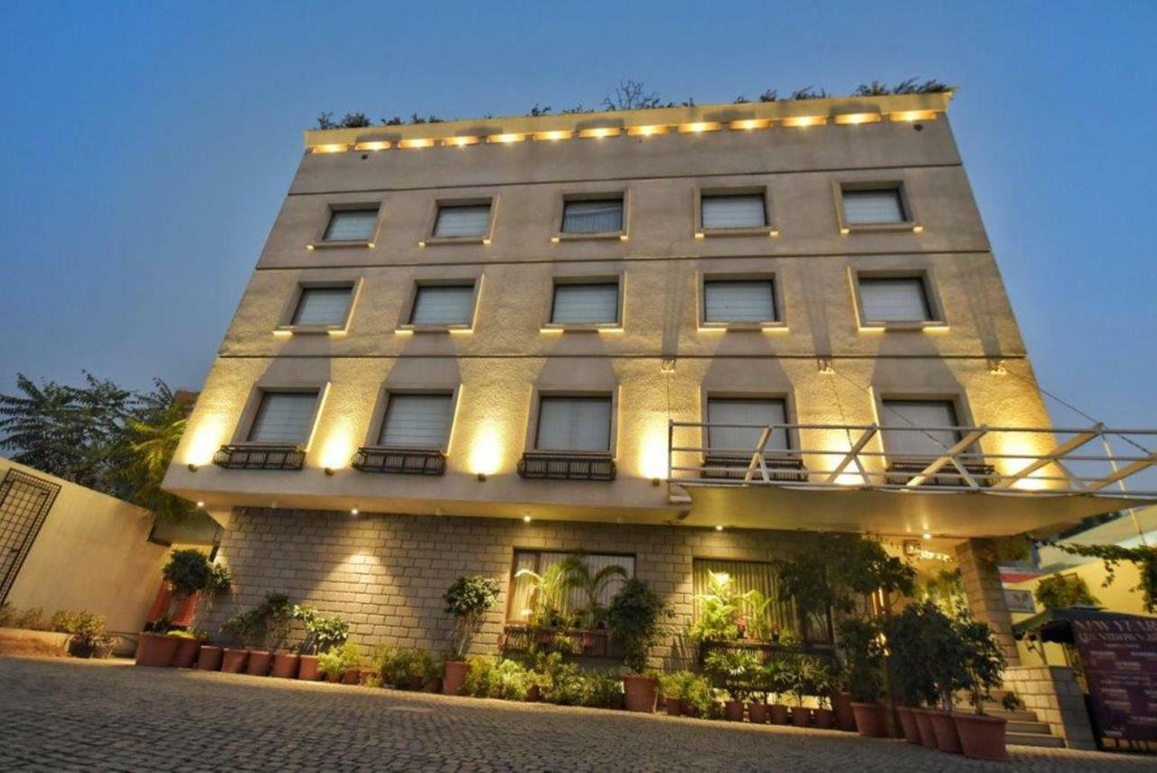 Hotel De Nada-A Luxury Stay Τζαϊπούρ Εξωτερικό φωτογραφία